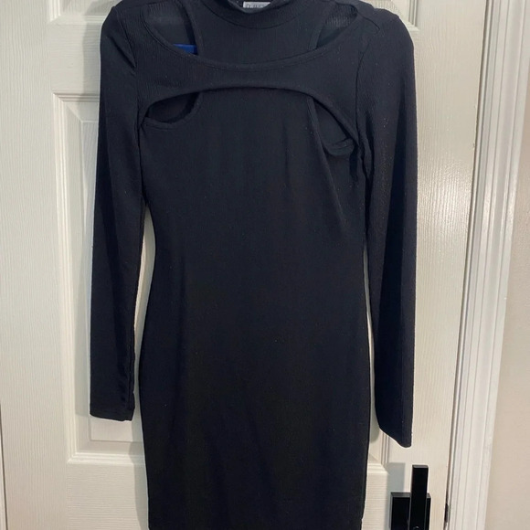 Black Cut-Out Dress - Picture 3 of 8